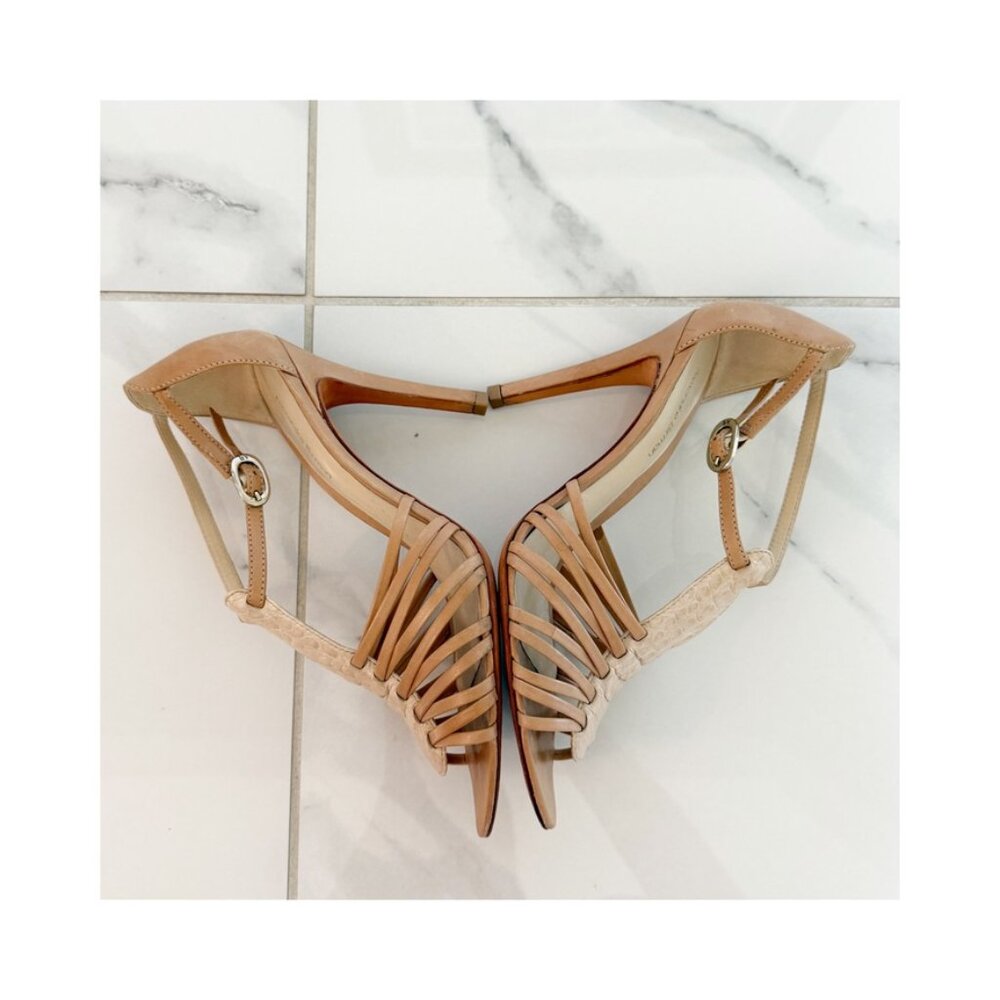 Alexandre Birman Leather T-Strap Pumps Women's Size: 8.5 - Picture 7 of 12